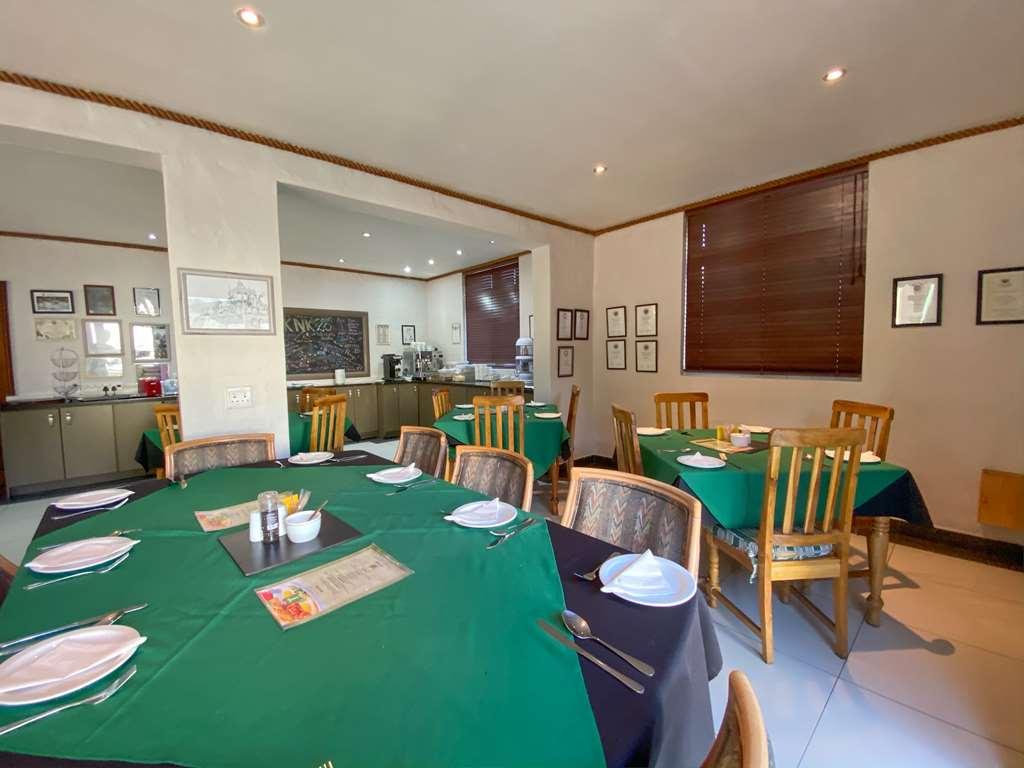 Turnberry Boutique Hotel Oudtshoorn Étterem fotó